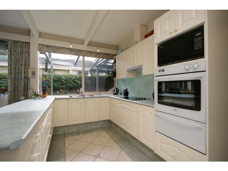 17 Westley Street, Ferntree Gully VIC 3156