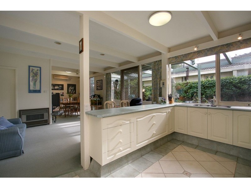 17 Westley Street, Ferntree Gully VIC 3156