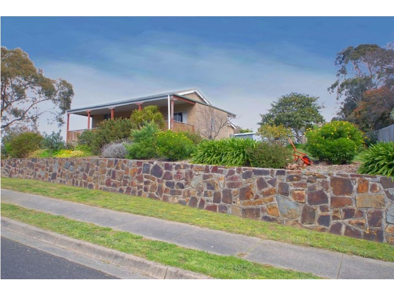 10 Nathan Street, Ferntree Gully VIC 3156