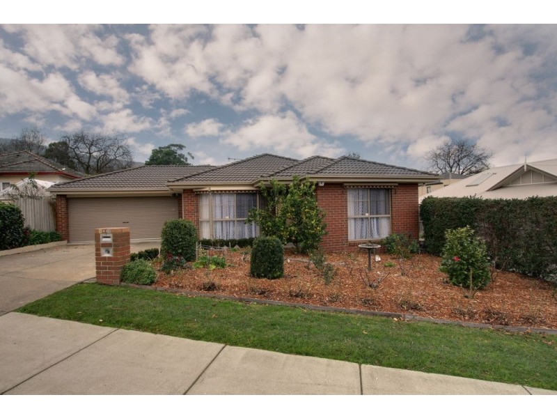 1/20 Station Street, Ferntree Gully VIC 3156