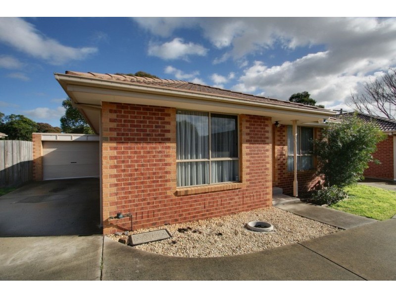 2/5 Joyce Street, Boronia VIC 3155