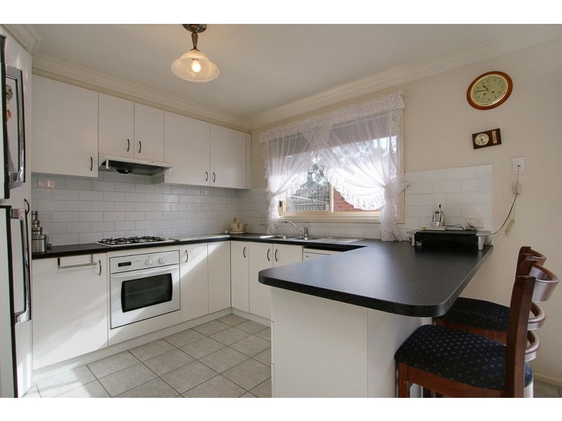 2/5 Joyce Street, Boronia VIC 3155