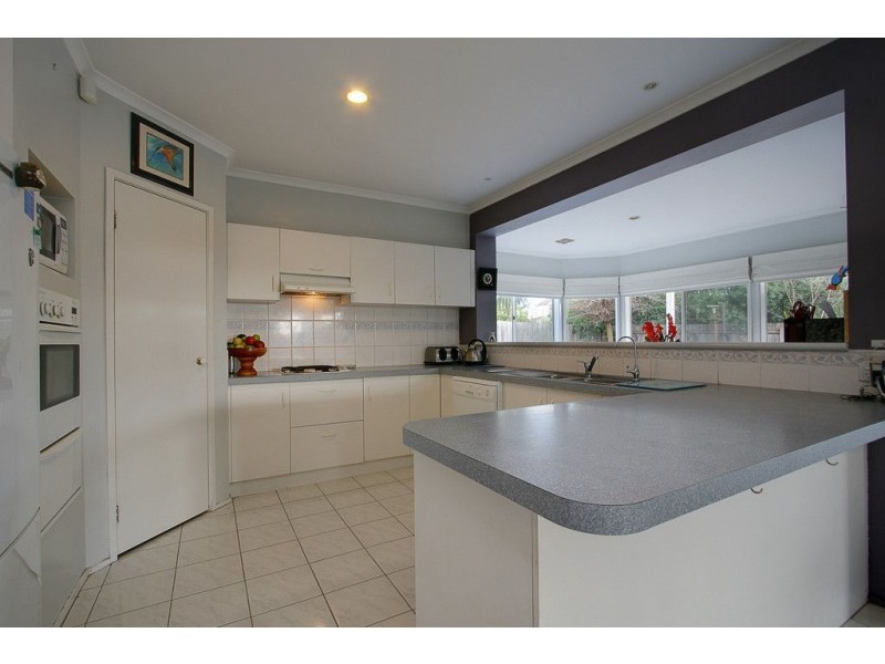 56 Liviana Drive, Rowville VIC 3178