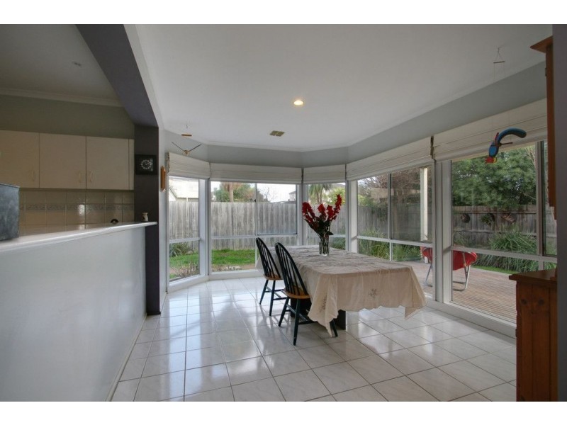 56 Liviana Drive, Rowville VIC 3178