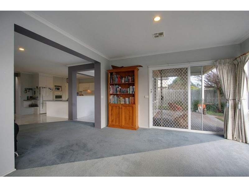 56 Liviana Drive, Rowville VIC 3178