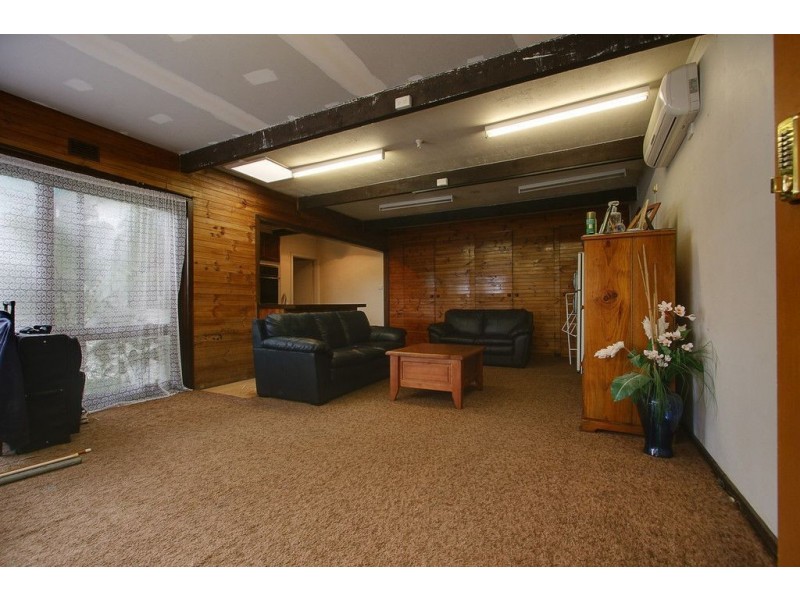 32 Anne Road, Knoxfield VIC 3180