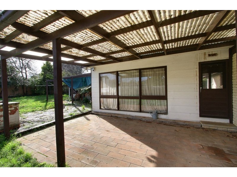 32 Anne Road, Knoxfield VIC 3180