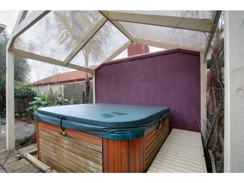 26 Castricum Place, Ferntree Gully VIC 3156