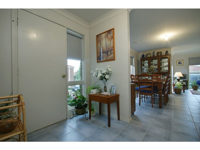 10/23-25 Edina Road, Ferntree Gully VIC 3156