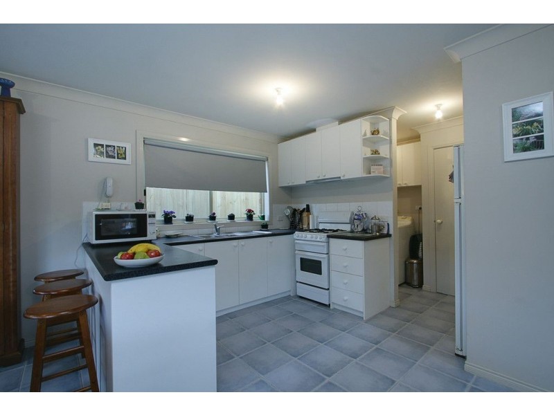 10/23-25 Edina Road, Ferntree Gully VIC 3156