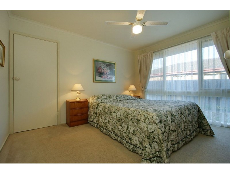 25 Michele Drive, Scoresby VIC 3179