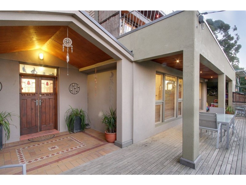 34 Bayview Crescent, The Basin VIC 3154