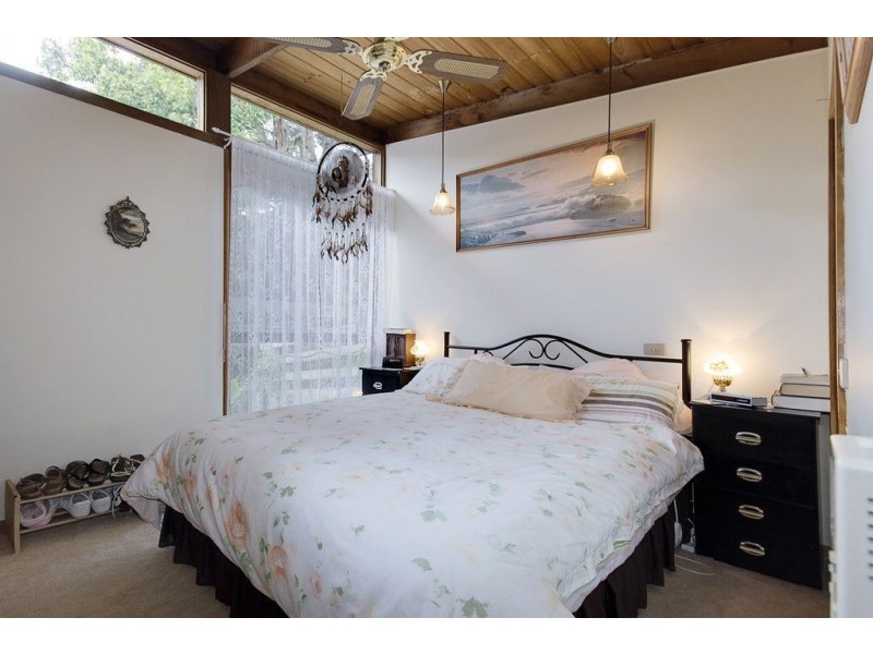 1 Currawong Court, Upper Ferntree Gully VIC 3156