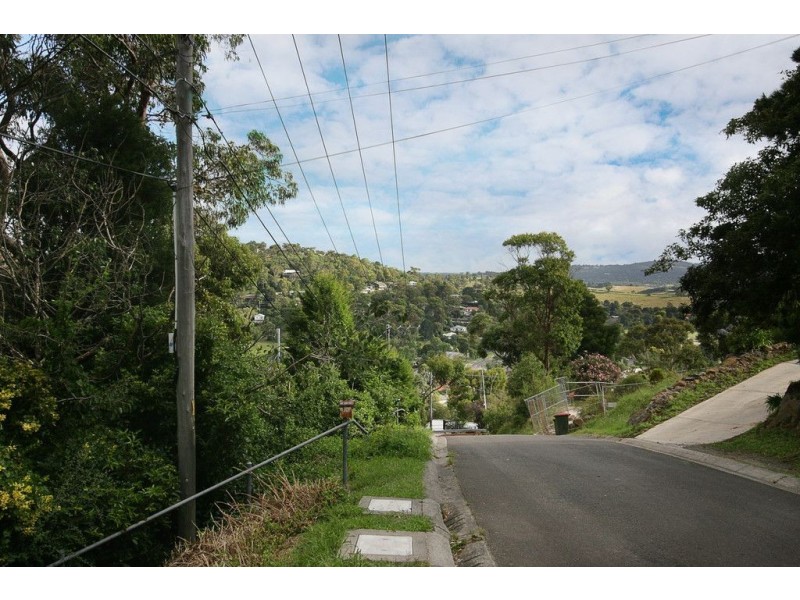 6 Jean Street, Upper Ferntree Gully VIC 3156