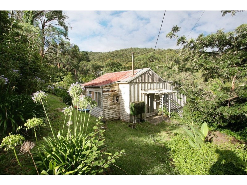 6 Jean Street, Upper Ferntree Gully VIC 3156