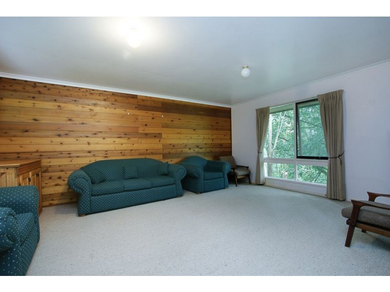 10 Toorak Avenue, The Basin VIC 3154