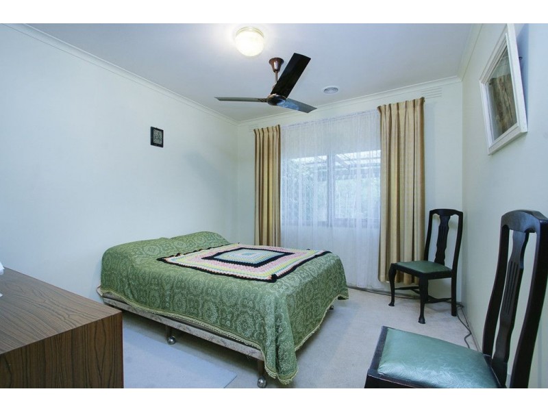 10 Flower Street, Ferntree Gully VIC 3156