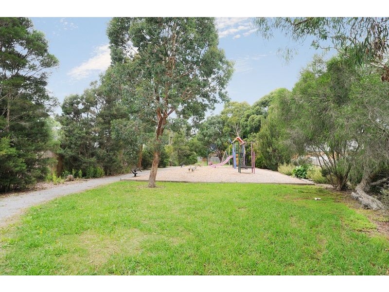 1/16 Bellbird Drive, Bayswater North VIC 3153