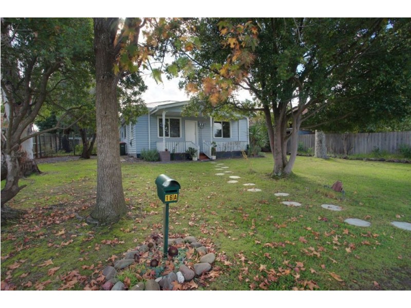 16A Stonehaven Avenue, Boronia VIC 3155