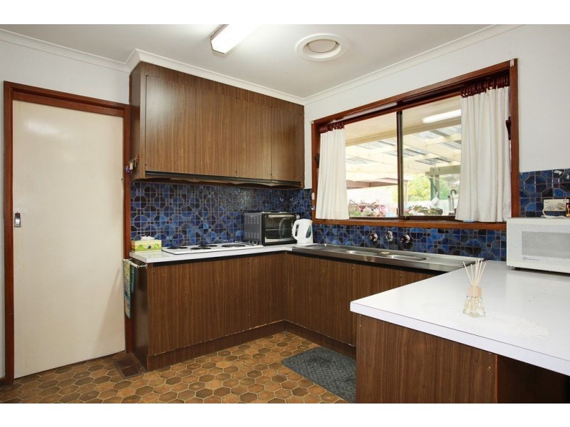 22 Hillcrest Avenue, Ferntree Gully VIC 3156