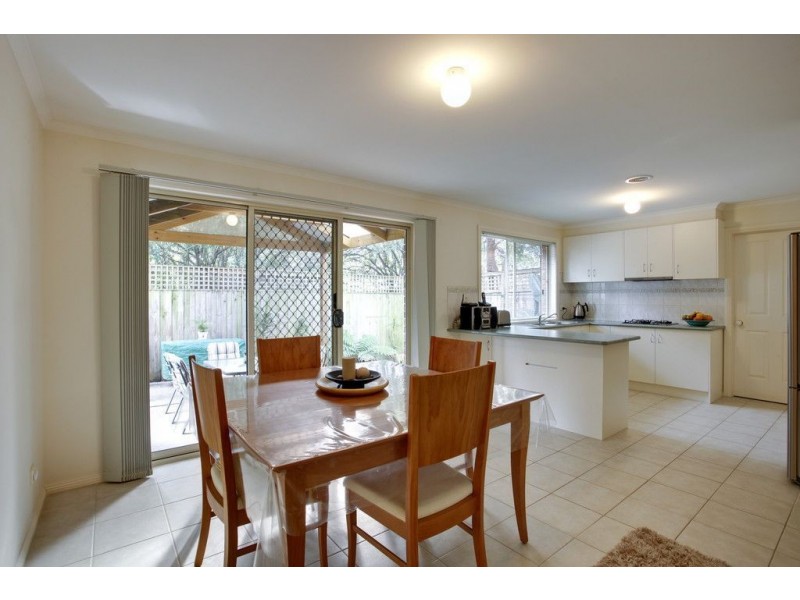3/14 Commercial Road, Ferntree Gully VIC 3156