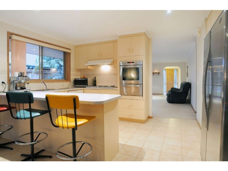 11 Easton Court, Ferntree Gully VIC 3156