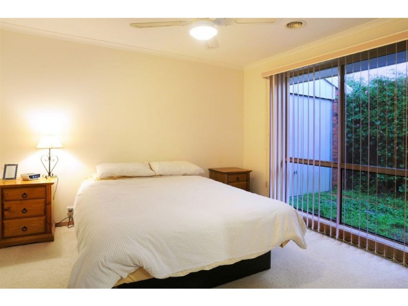 11 Easton Court, Ferntree Gully VIC 3156