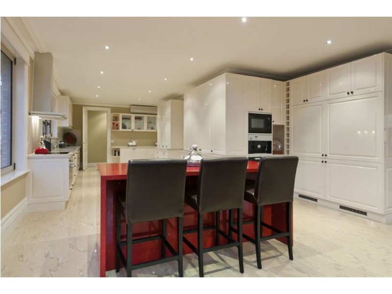 109 Grange Drive, Lysterfield VIC 3156