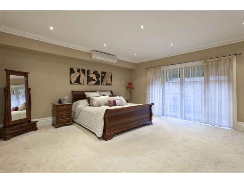 109 Grange Drive, Lysterfield VIC 3156