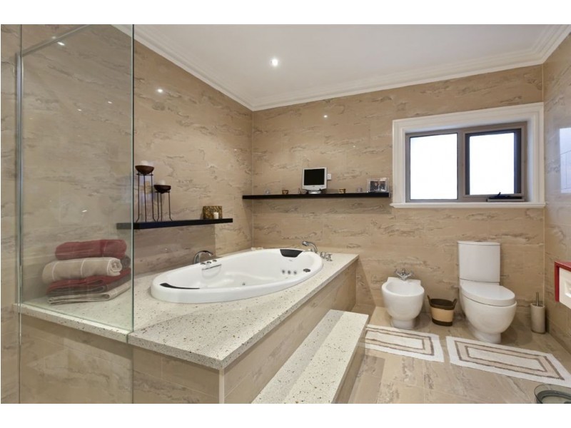 109 Grange Drive, Lysterfield VIC 3156