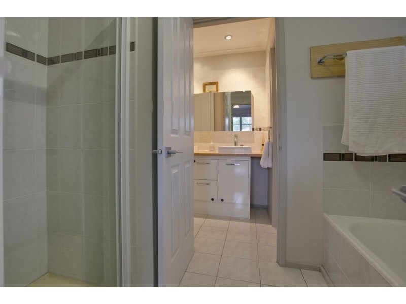 82 Windermere Drive, Ferntree Gully VIC 3156