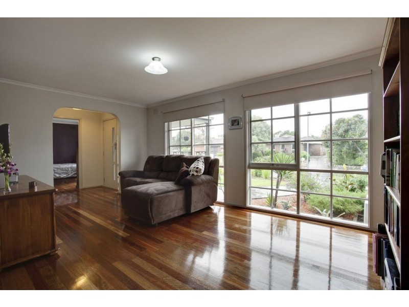 82 Windermere Drive, Ferntree Gully VIC 3156