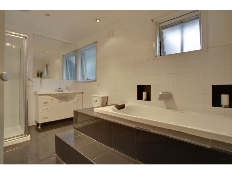 1 Helene Court, Boronia VIC 3155