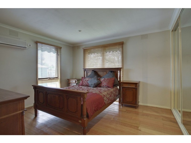 1 Helene Court, Boronia VIC 3155