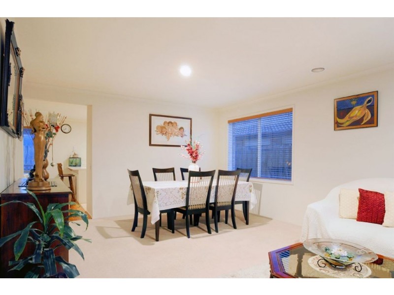 51 Fairway Drive, Rowville VIC 3178