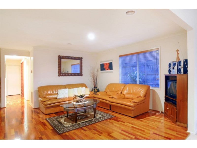 51 Fairway Drive, Rowville VIC 3178