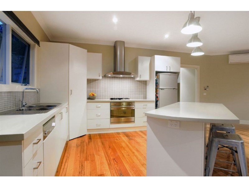 42 Albert Street, Upper Ferntree Gully VIC 3156