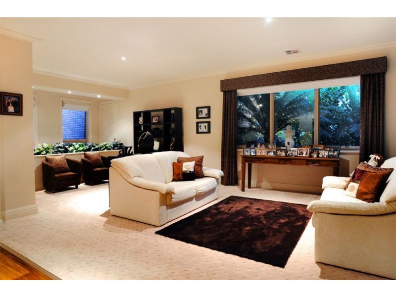 14 Hume Drive, Lysterfield VIC 3156