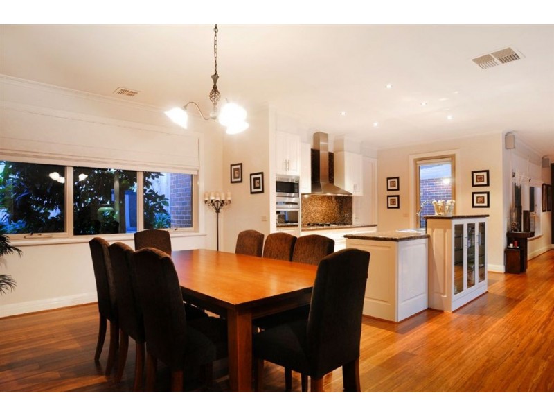 14 Hume Drive, Lysterfield VIC 3156