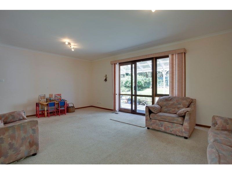14 Lojosa Court, Ferntree Gully VIC 3156