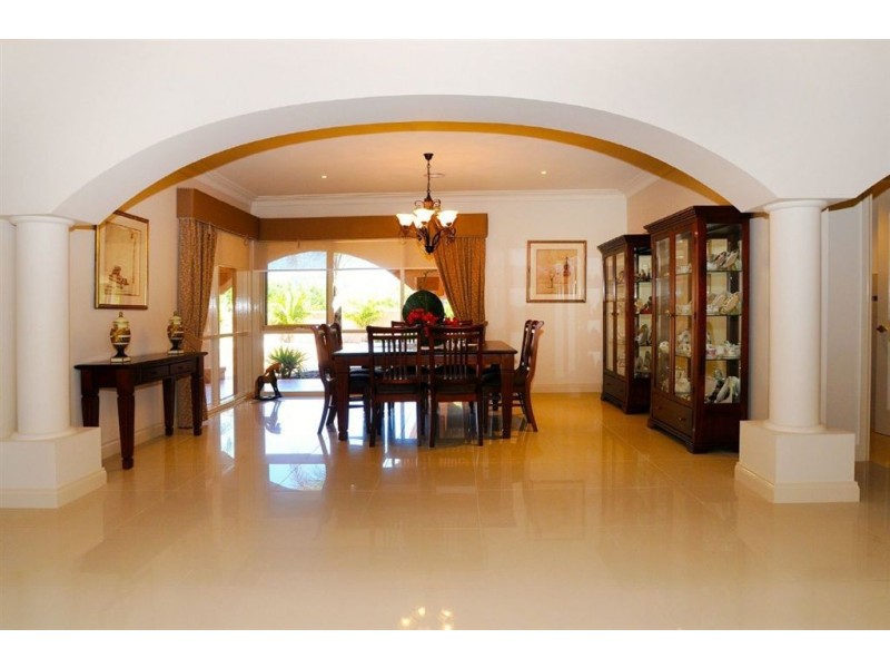 97 Grange Drive, Lysterfield VIC 3156