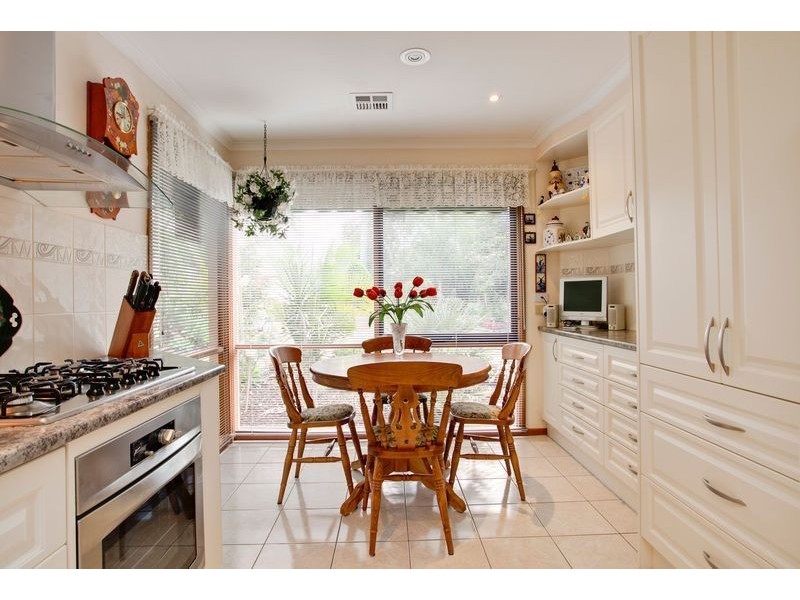 12 Hooker Road, Ferntree Gully VIC 3156