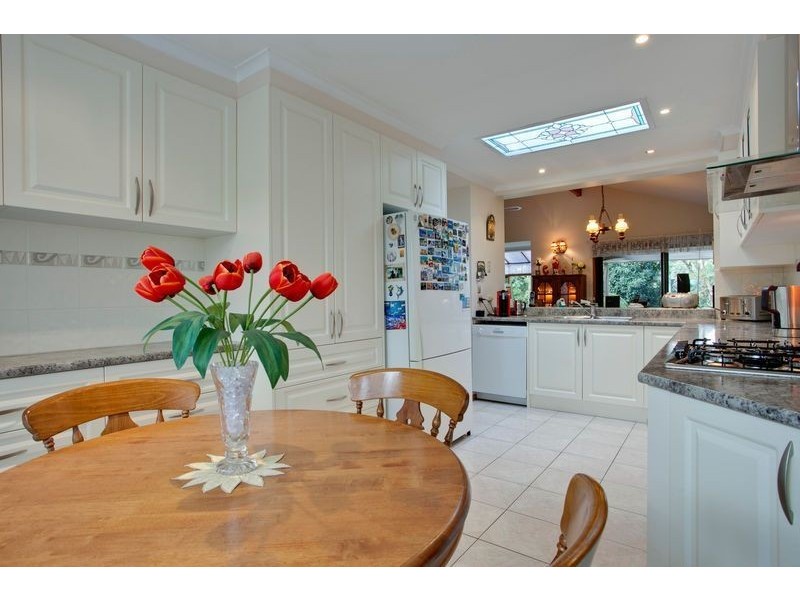 12 Hooker Road, Ferntree Gully VIC 3156