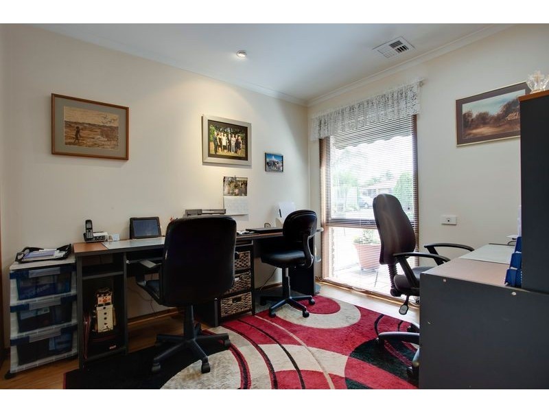 12 Hooker Road, Ferntree Gully VIC 3156