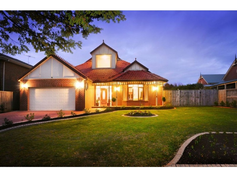 36 Windsor Drive, Lysterfield VIC 3156