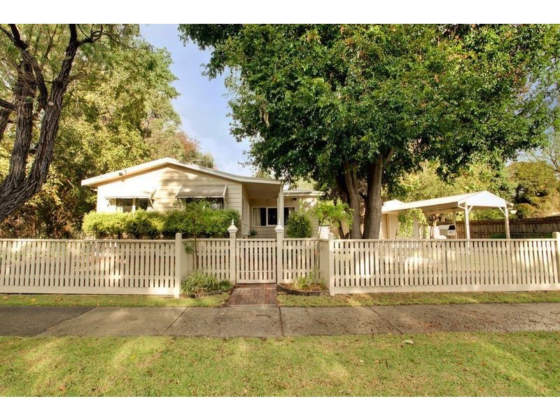 43 McDonald Crescent, Boronia VIC 3155