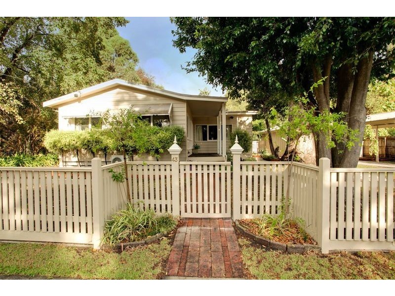 43 McDonald Crescent, Boronia VIC 3155