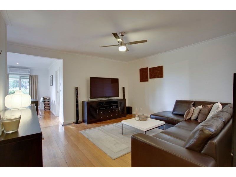 43 McDonald Crescent, Boronia VIC 3155