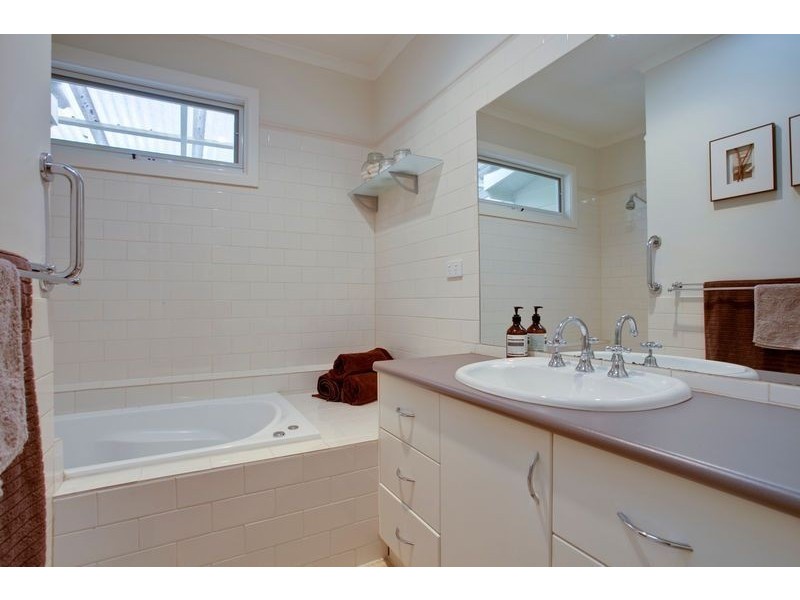 43 McDonald Crescent, Boronia VIC 3155