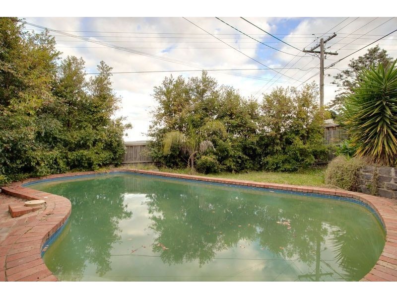1 Wilkes Street, Ferntree Gully VIC 3156